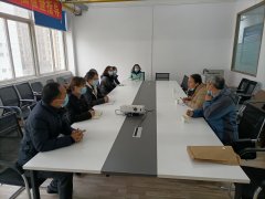 医管公司工会主席李君看望慰问困难员工