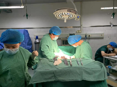 洛阳启明医院成功救治疑似宫外孕破裂患者