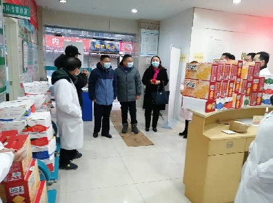 张芾书记到桥西社区养老院看望慰问老人